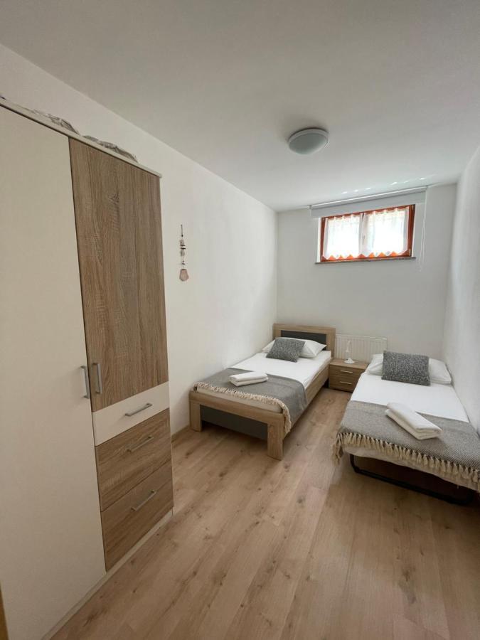Apartment Sotlar Izola Exteriér fotografie